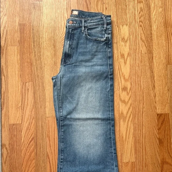 Mother Hustler Roller Ankle Jeans - Picture 6 of 11